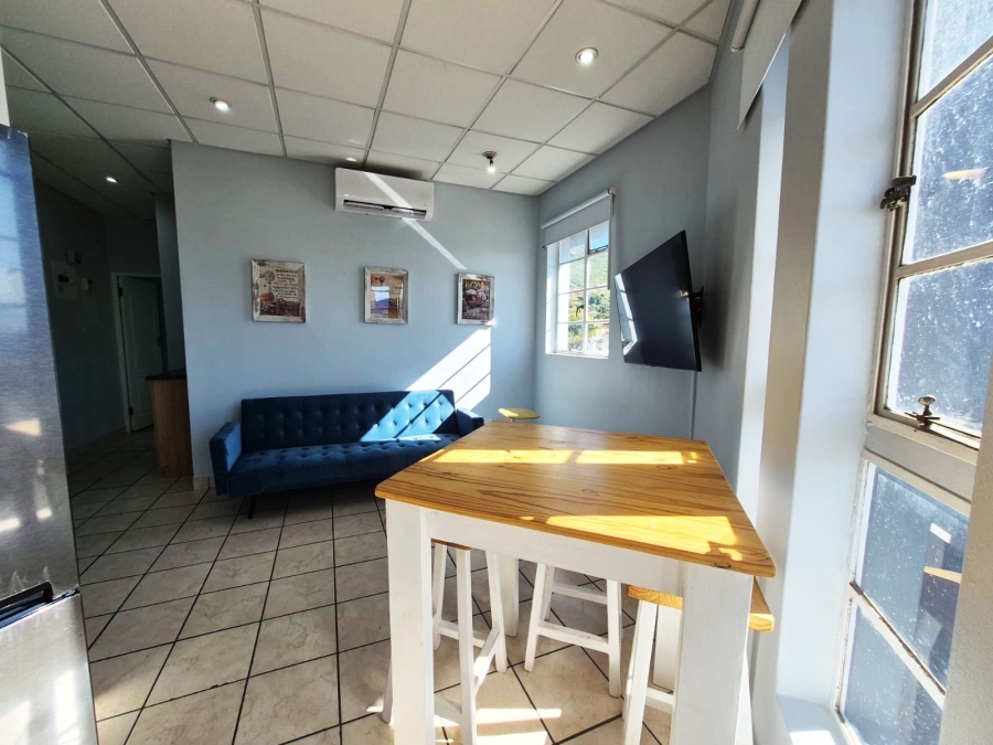 To Let 2 Bedroom Property for Rent in Hoog En Droog Western Cape